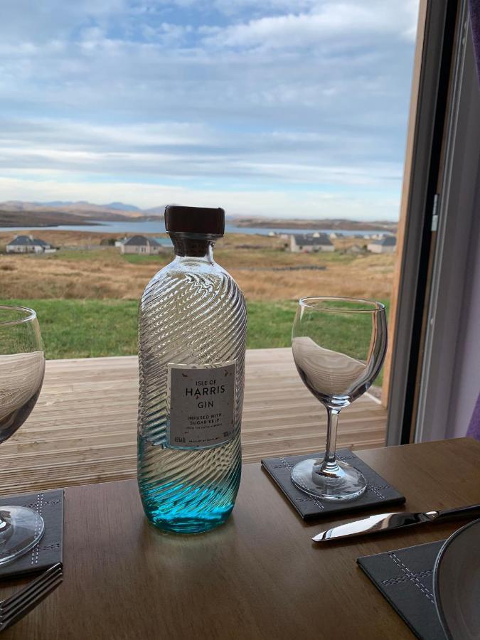 Hebridean Holiday Cabins Breasclete Exterior foto