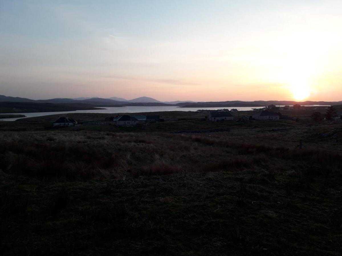 Hebridean Holiday Cabins Breasclete Exterior foto